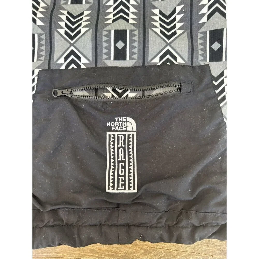 The North Face 92 Rage Fleece Crewneck Sweatshirt Black Aztec Print Men's Size L